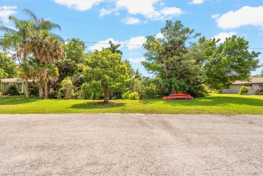 2431 N Westwood Dr, North Fort Myers, FL 33917 Photo