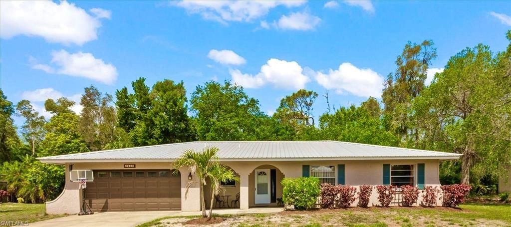 2431 N Westwood Dr, North Fort Myers, FL 33917 Photo
