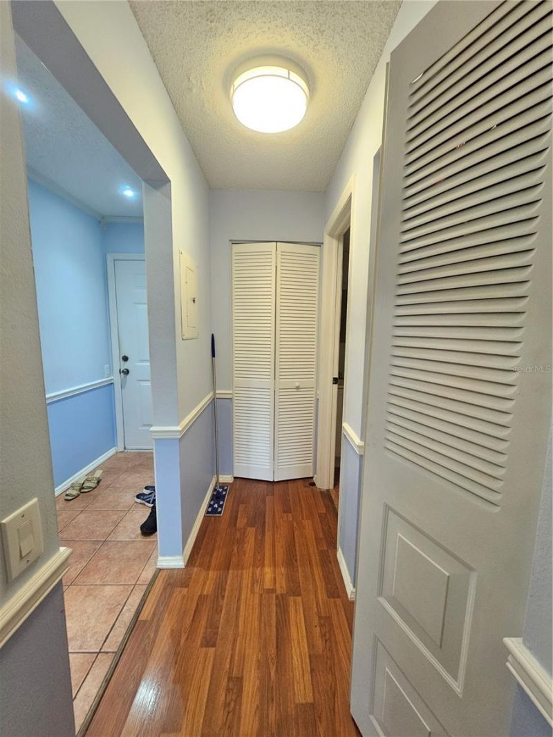 5265 E Bay Drive, Unit 1013, Clearwater, FL 33764 Photo