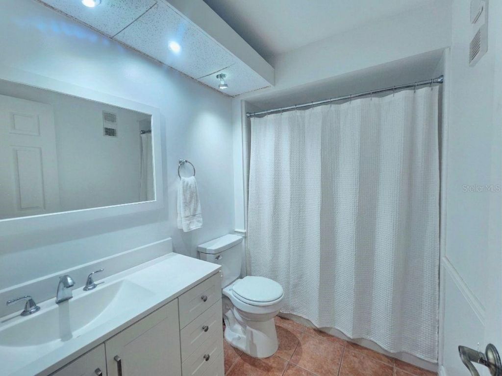5265 E Bay Drive, Unit 1013, Clearwater, FL 33764 Photo