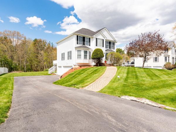 20 Ezra's Way, Dover, NH 03820