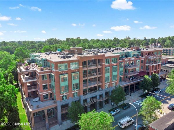 268 Broadway, Unit 104, Saratoga Springs, NY 12866