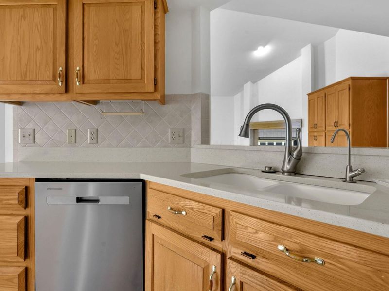 224 Green Springs Drive, Columbus, OH 43235 Photo 13