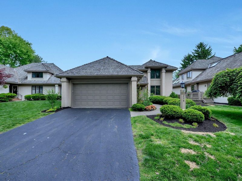 224 Green Springs Drive, Columbus, OH 43235 Photo 3