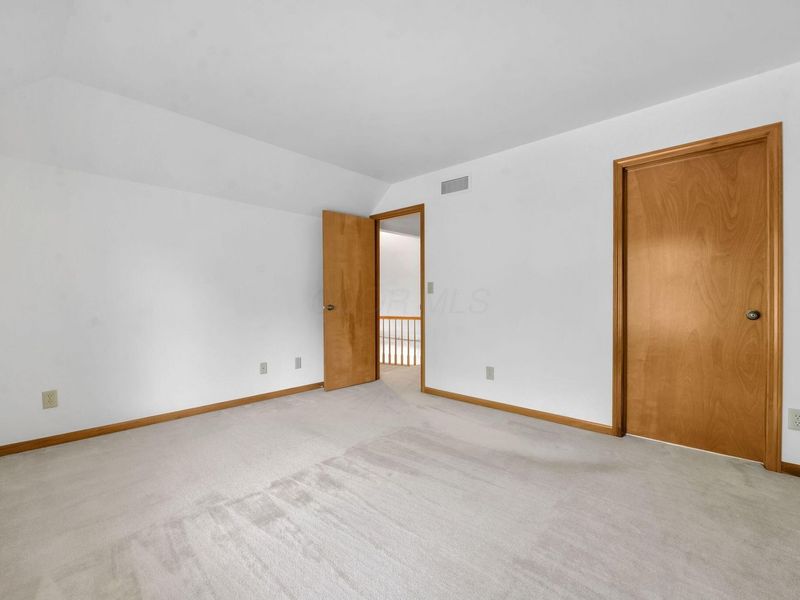224 Green Springs Drive, Columbus, OH 43235 Photo 37