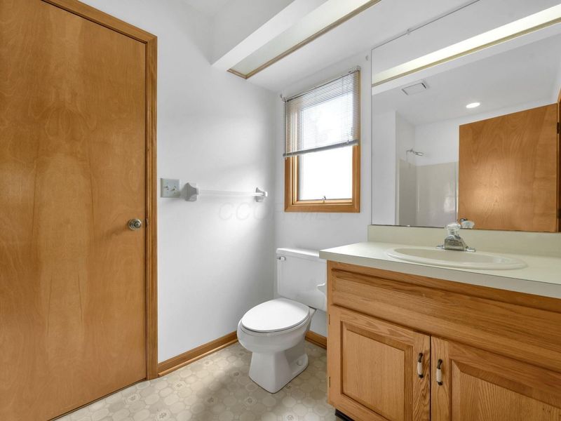 224 Green Springs Drive, Columbus, OH 43235 Photo 39