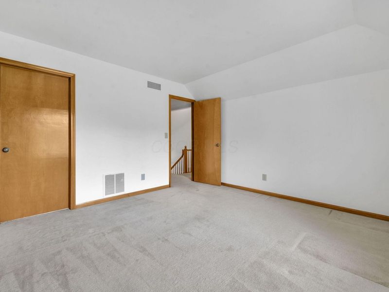 224 Green Springs Drive, Columbus, OH 43235 Photo 42