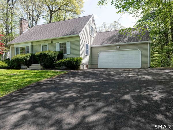 191 Saddle Hill, Guilford, CT 06437