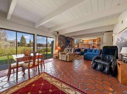 379 Crystal Court, South Lake Tahoe, CA 96150 Photo