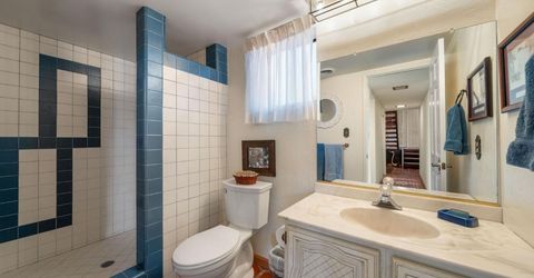 379 Crystal Court, South Lake Tahoe, CA 96150 Photo