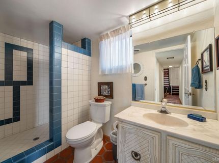 379 Crystal Court, South Lake Tahoe, CA 96150 Photo