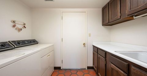 379 Crystal Court, South Lake Tahoe, CA 96150 Photo
