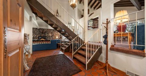 379 Crystal Court, South Lake Tahoe, CA 96150 Photo