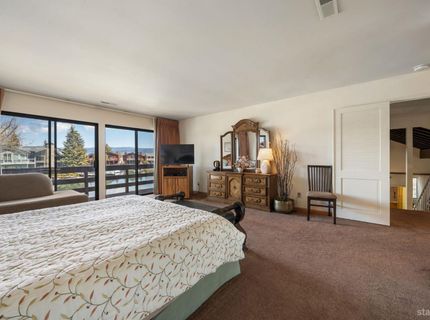 379 Crystal Court, South Lake Tahoe, CA 96150 Photo