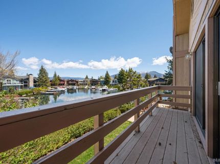 379 Crystal Court, South Lake Tahoe, CA 96150 Photo