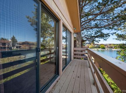 379 Crystal Court, South Lake Tahoe, CA 96150 Photo