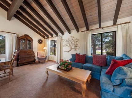 379 Crystal Court, South Lake Tahoe, CA 96150 Photo
