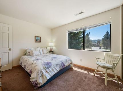379 Crystal Court, South Lake Tahoe, CA 96150 Photo