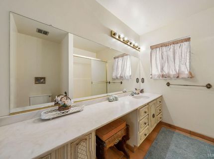 379 Crystal Court, South Lake Tahoe, CA 96150 Photo