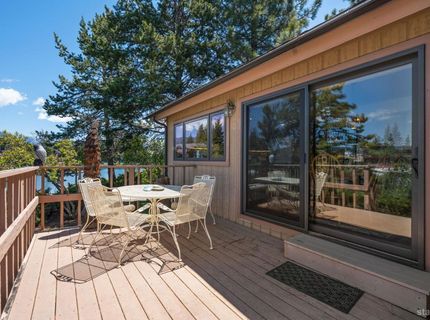 379 Crystal Court, South Lake Tahoe, CA 96150 Photo