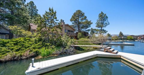 379 Crystal Court, South Lake Tahoe, CA 96150 Photo