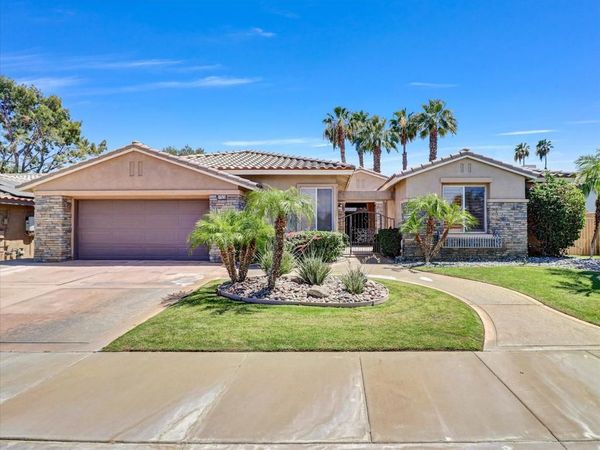77573 Ashberry Court, Palm Desert, CA 92211