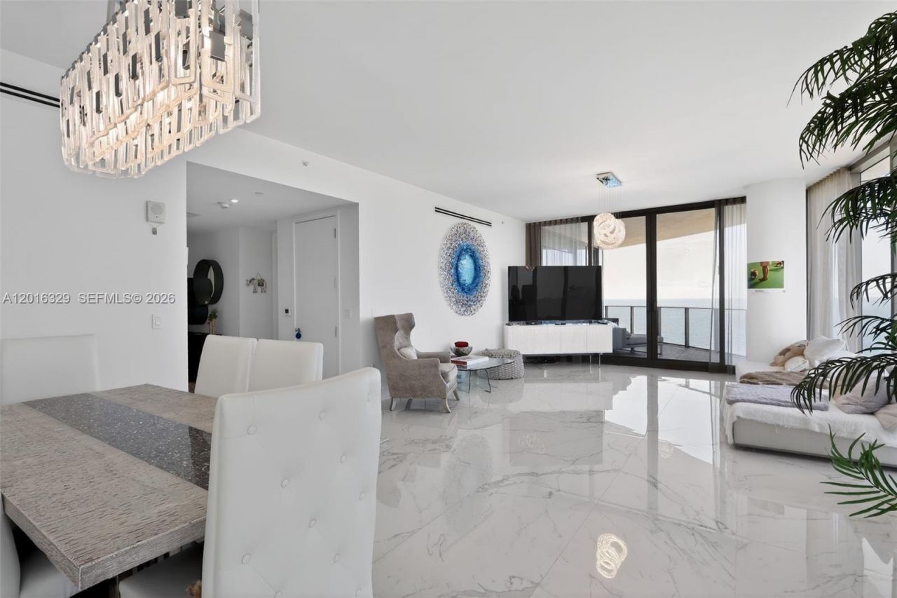 15701 Collins Ave , Unit 805, Sunny Isles Beach, FL 33160 Photo