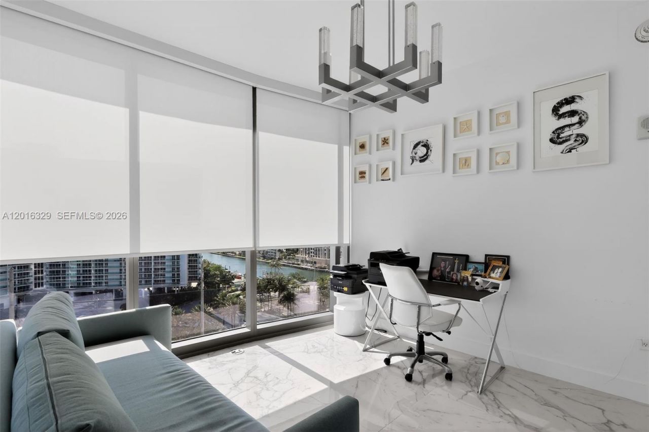 15701 Collins Ave , Unit 805, Sunny Isles Beach, FL 33160 Photo