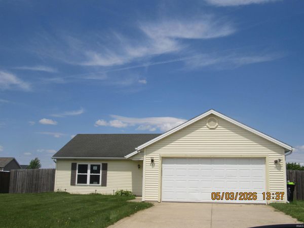 613 INDEPENDENCE Streets, Butler, IN 46721