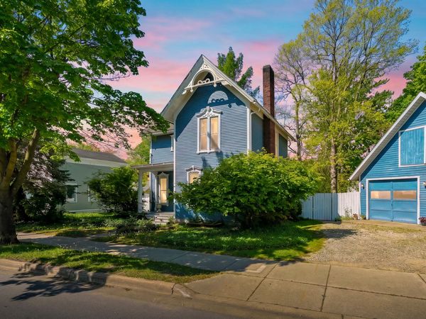 215 N Cedar Street, Allegan, MI 49010