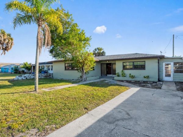 6860 PARK STREET S, SOUTH PASADENA, FL 33707