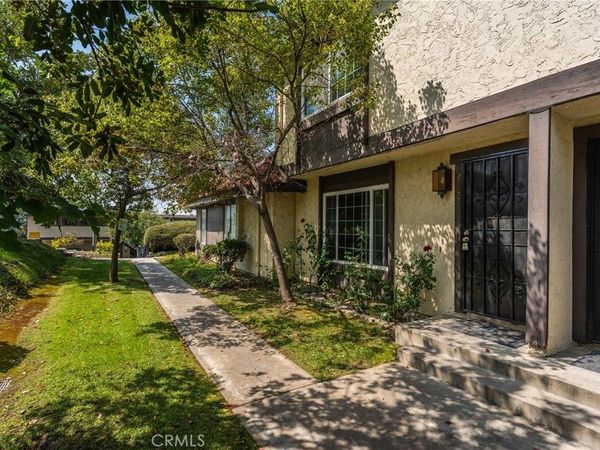 1423 1st, Duarte, CA 91010