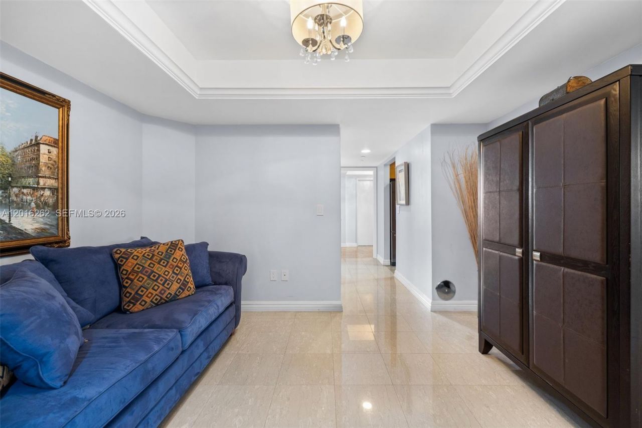 18671 Collins Ave , Unit 404, Sunny Isles Beach, FL 33160 Photo