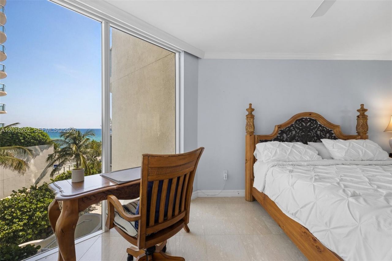 18671 Collins Ave , Unit 404, Sunny Isles Beach, FL 33160 Photo