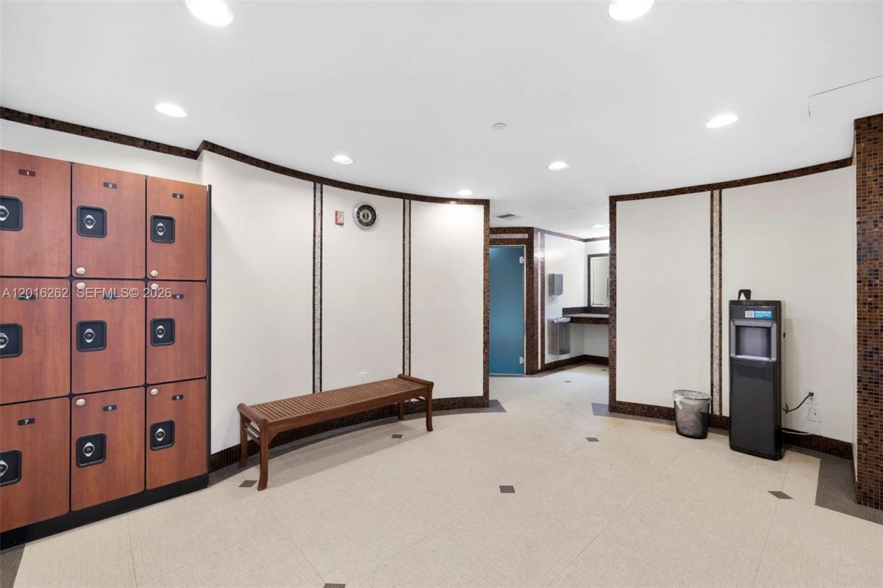 18671 Collins Ave , Unit 404, Sunny Isles Beach, FL 33160 Photo