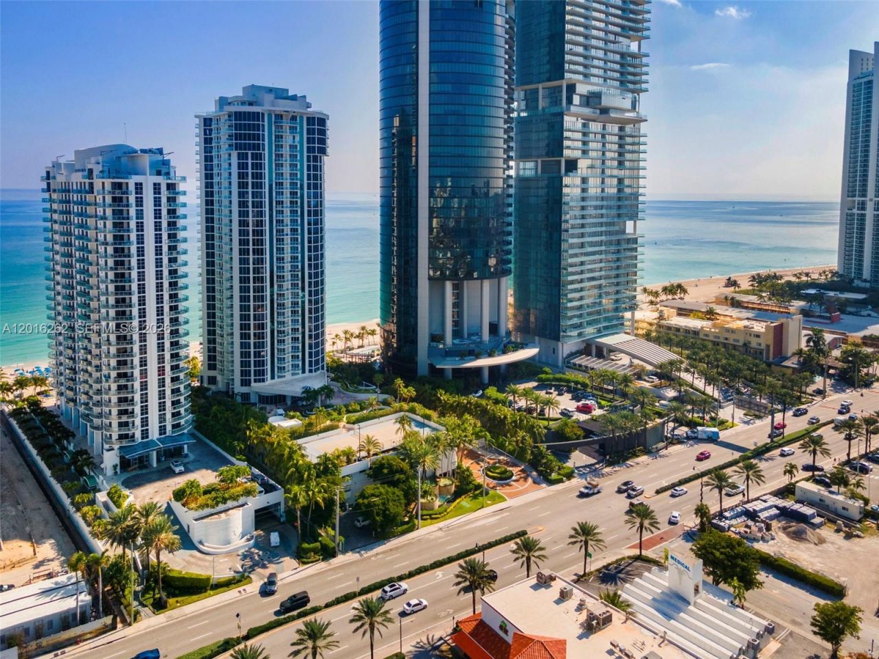18671 Collins Ave , Unit 404, Sunny Isles Beach, FL 33160 Photo