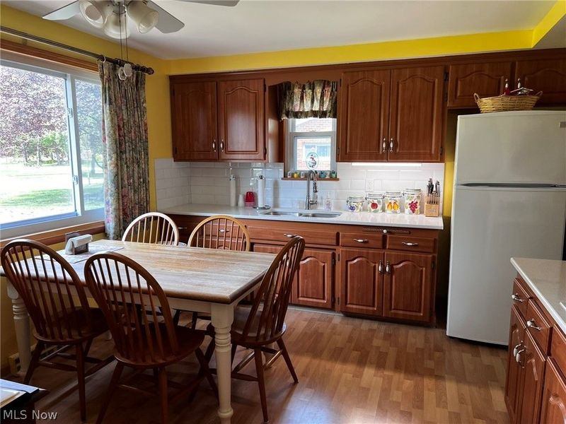5839 Alberta Drive, Lyndhurst, OH 44124 Photo 4
