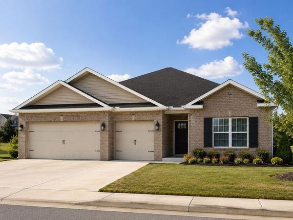 550 RIVERDALE DR, Oakland, TN 38060