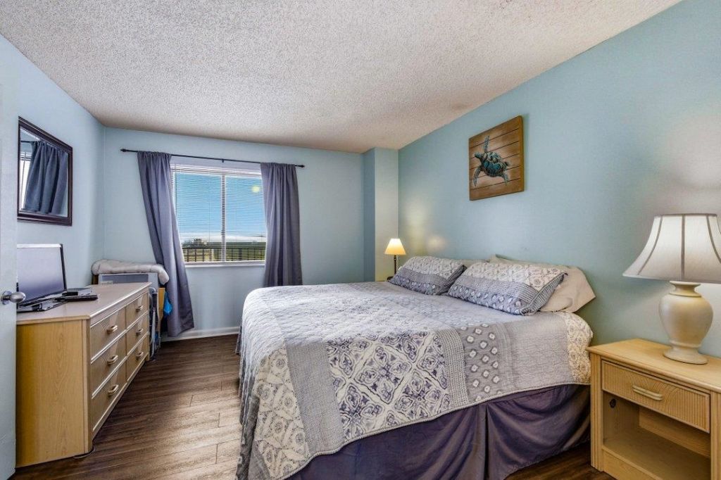 5523 N Ocean Blvd.  Photo 11