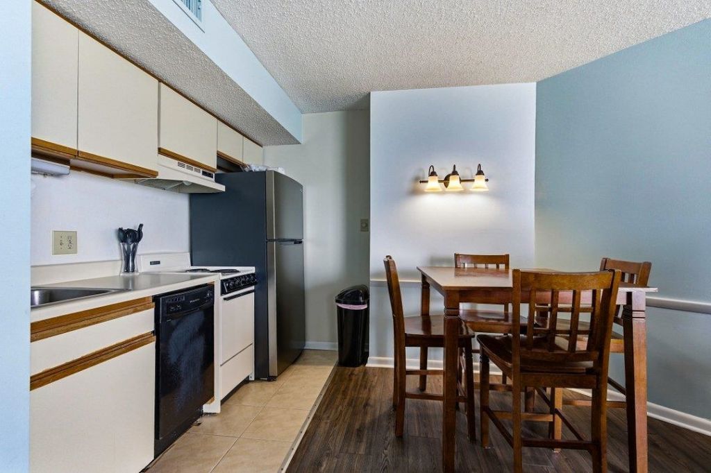 5523 N Ocean Blvd.  Photo 4