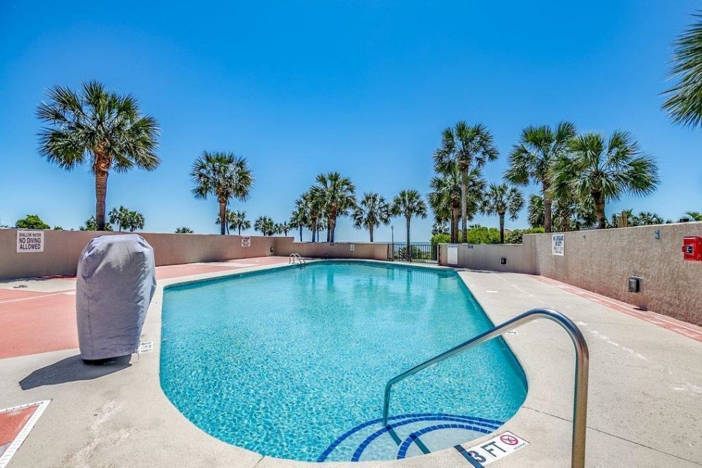 5523 N Ocean Blvd.  Photo 6