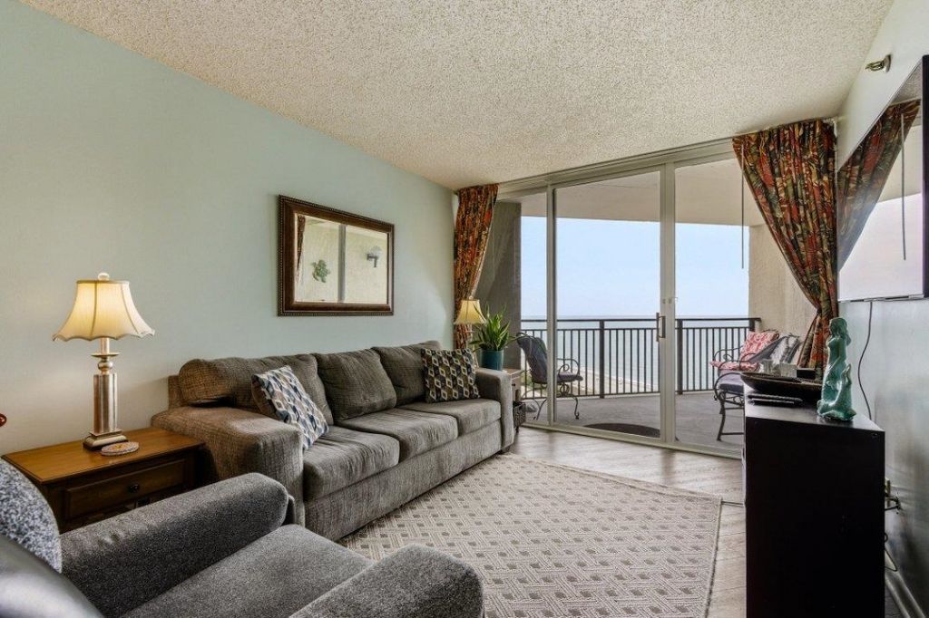 5523 N Ocean Blvd.  Photo 8
