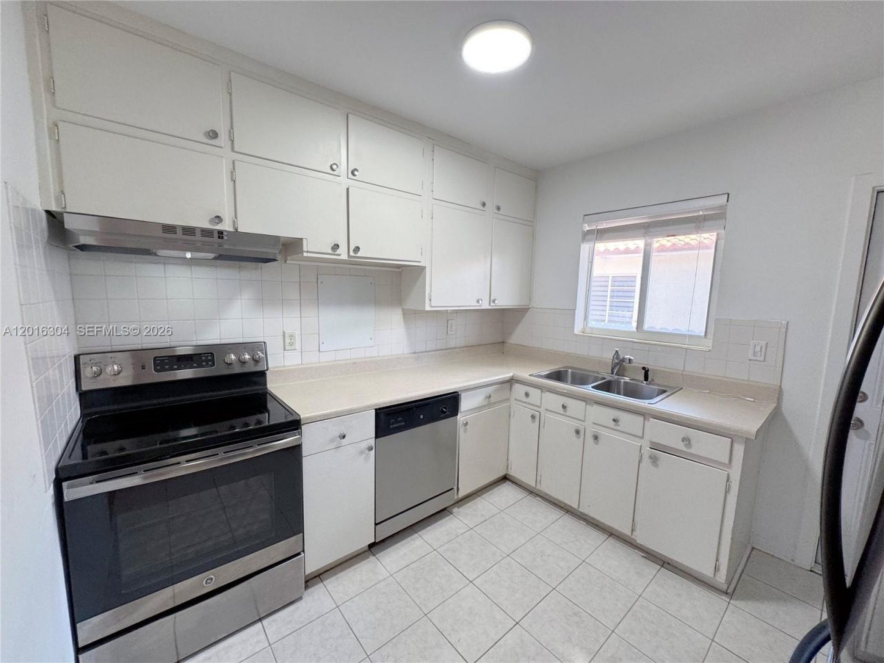 4 NE 47th St , Unit 4, Miami, FL 33137 Photo