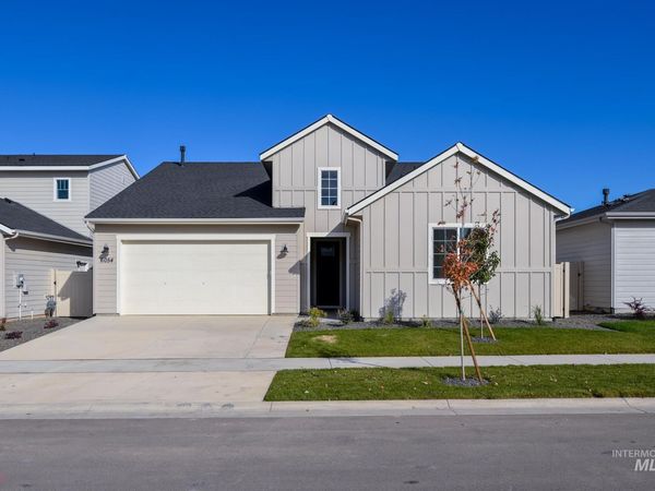 8425 S Wavecrest Way, Kuna, ID 83634