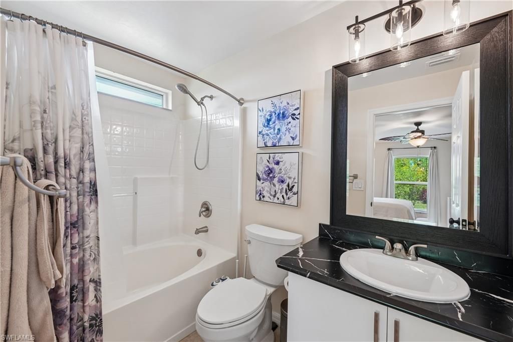 241 SW 34th Ter, Cape Coral, FL 33914 Photo