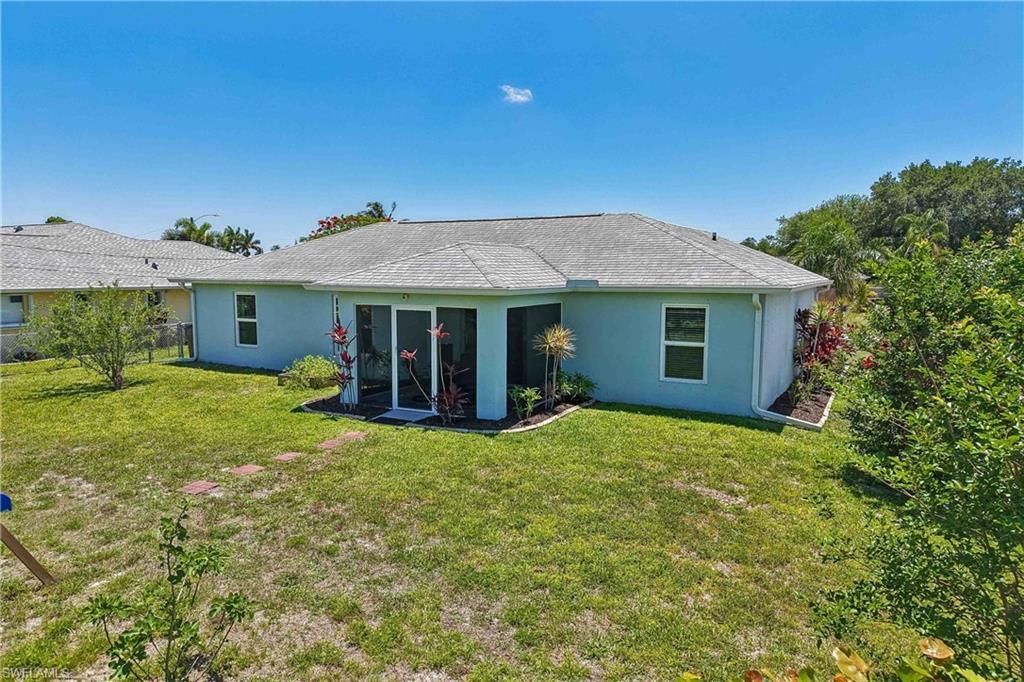 241 SW 34th Ter, Cape Coral, FL 33914 Photo