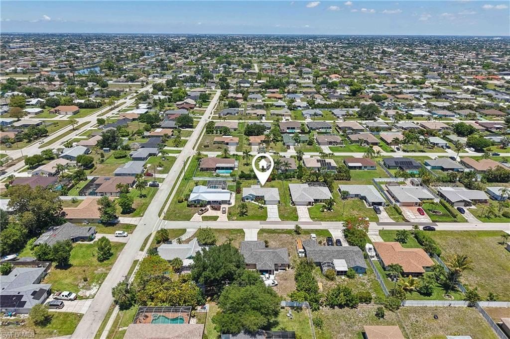 241 SW 34th Ter, Cape Coral, FL 33914 Photo