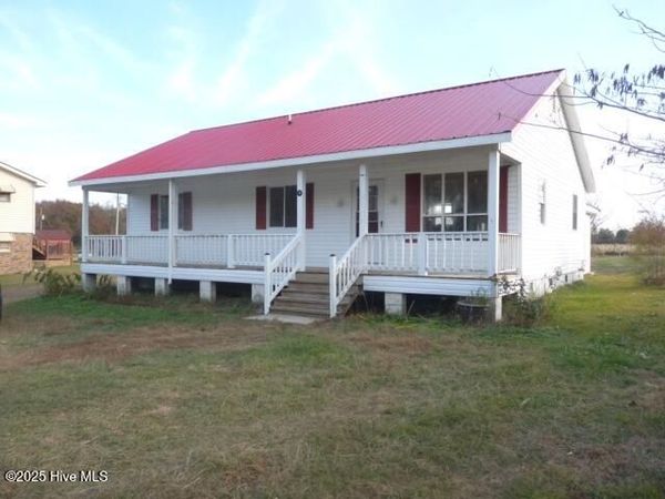 1990 Us Highway 13 N, Farmville, NC 27828