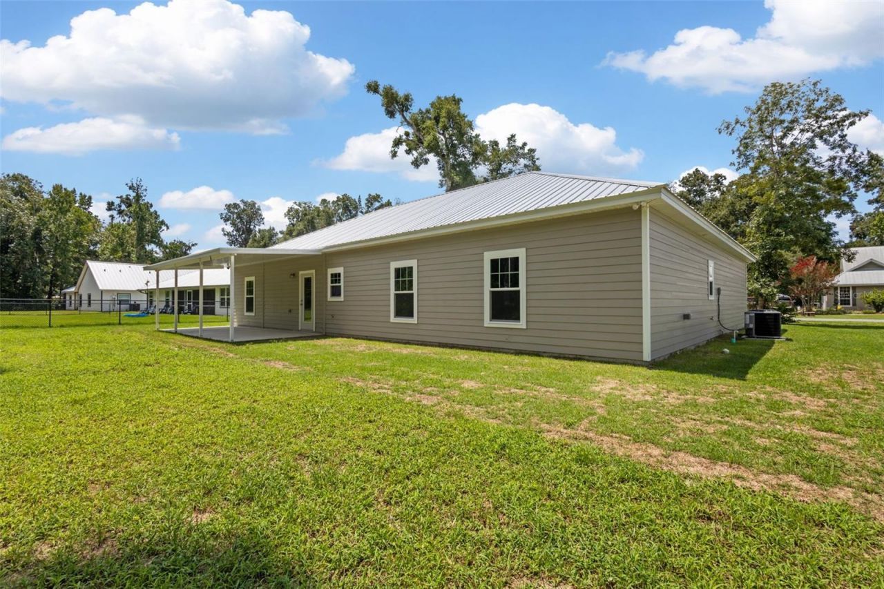 9100 Dorie Drive, Trenton, FL 32693 Photo