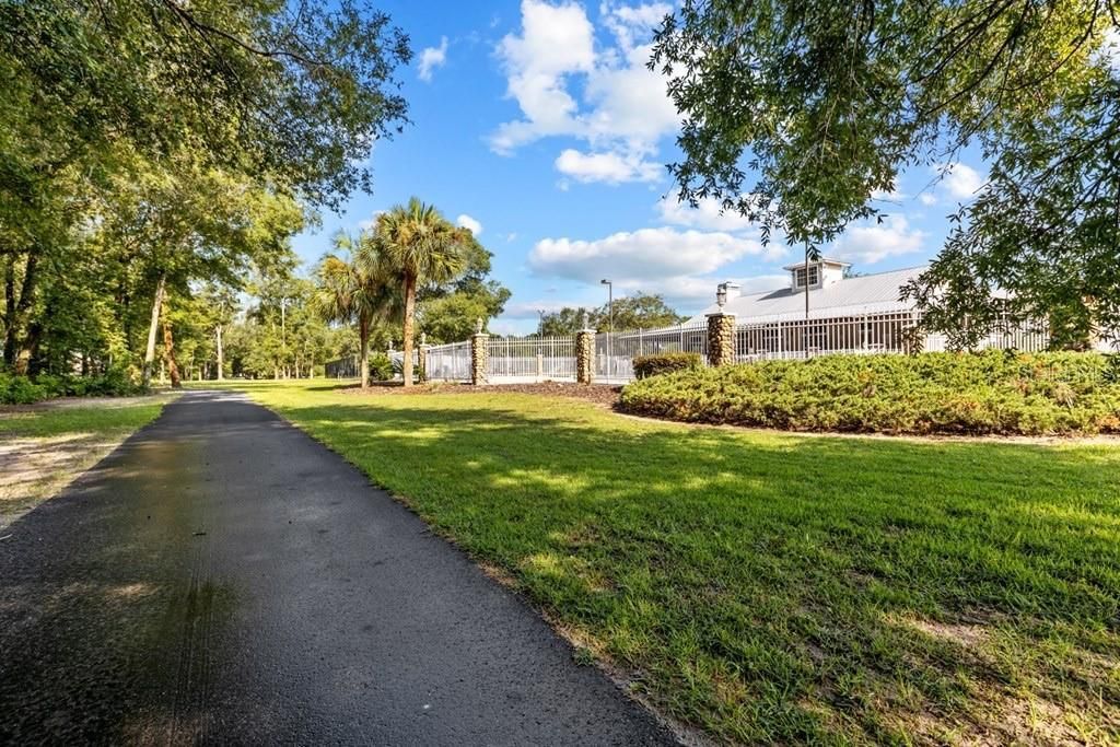 9100 Dorie Drive , Trenton, FL 32693 Photo